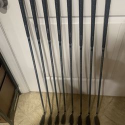 Women’s Wilson Fat Staff Iron Set