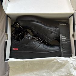 Black Air Force 1 x Supreme size 9