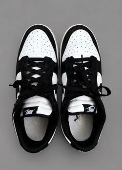 Panda dunks Size 11
