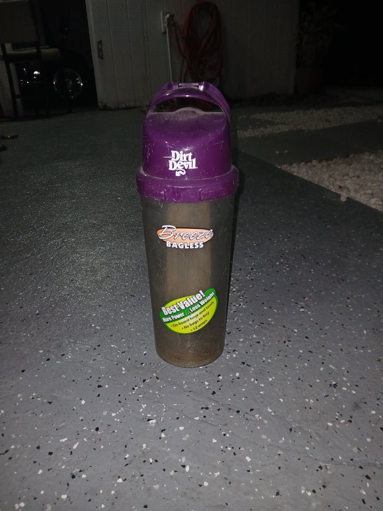 Vacuum Canister