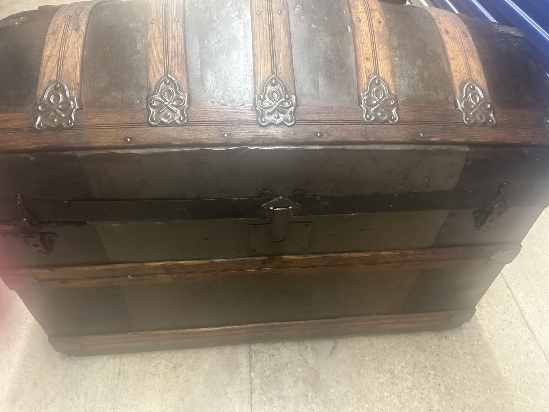 Antique Camel Back Trunk Good Condition