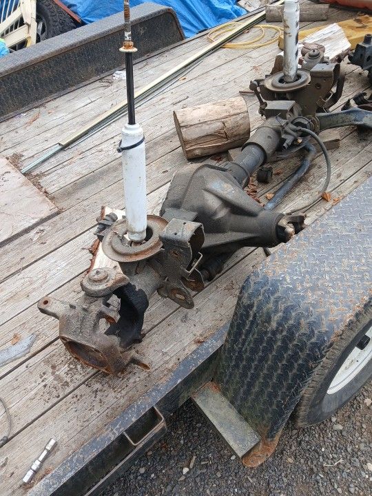 2001 Dodge Ram 2500 4x4 Axle