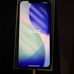 iPhone 13 (128gb)  Unlocked 