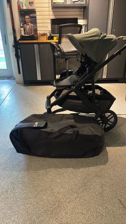 Uppa Baby Vista Stroller 2023