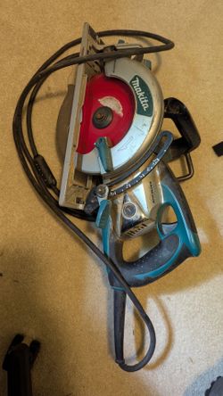 Makita 7‑1/4" Magnesium Hypoid Saw - 5377MG - ON BAINBRIDGE ISLAND