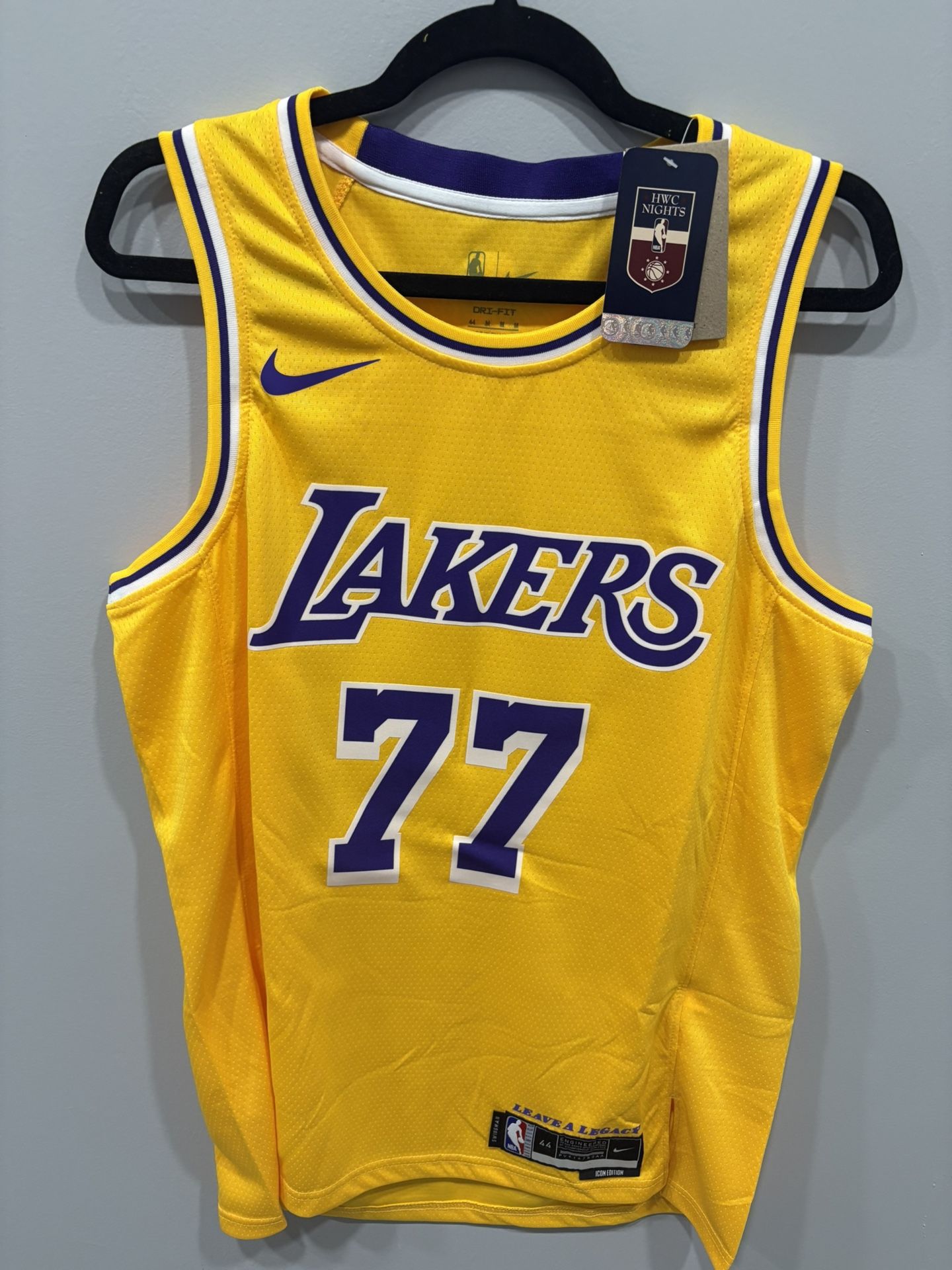 La Lakers Doncic Jersey