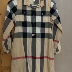 Burberry Size 10