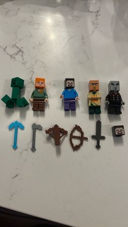 Lego Minecraft Minifigs and Weapons
