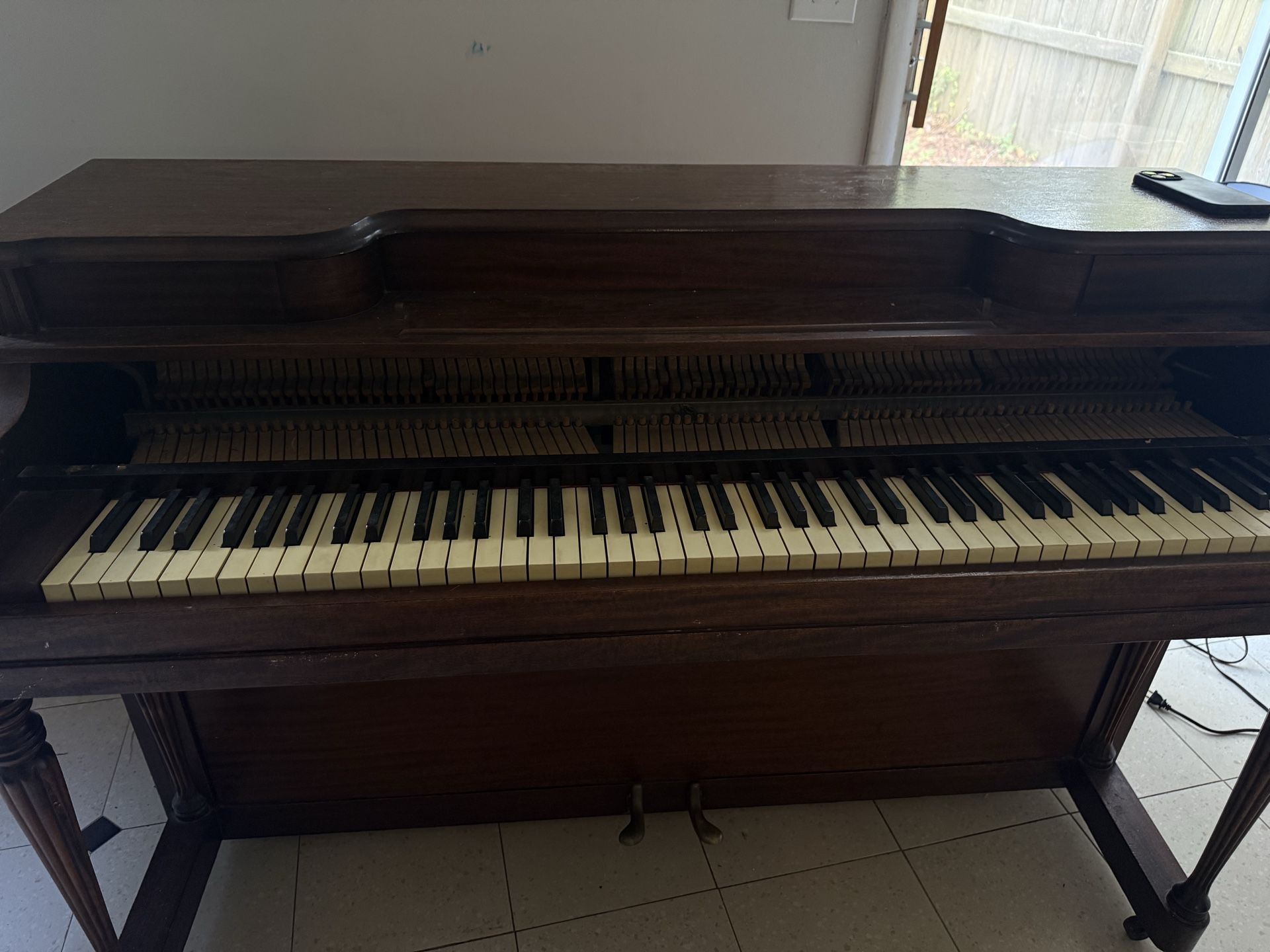 Free Piano
