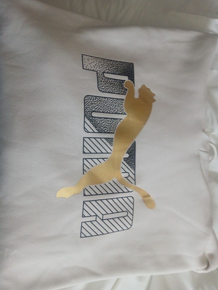 Puma Men's Hoodie Size XXL