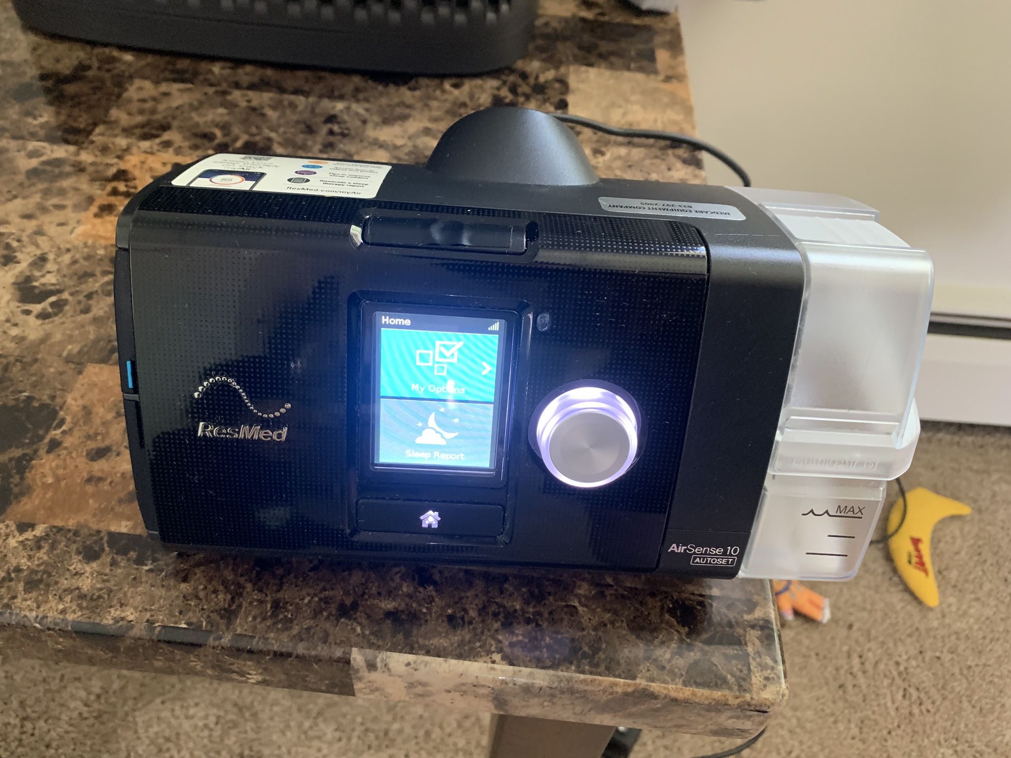 Airsense 10 With Carrying Case. Low Hours