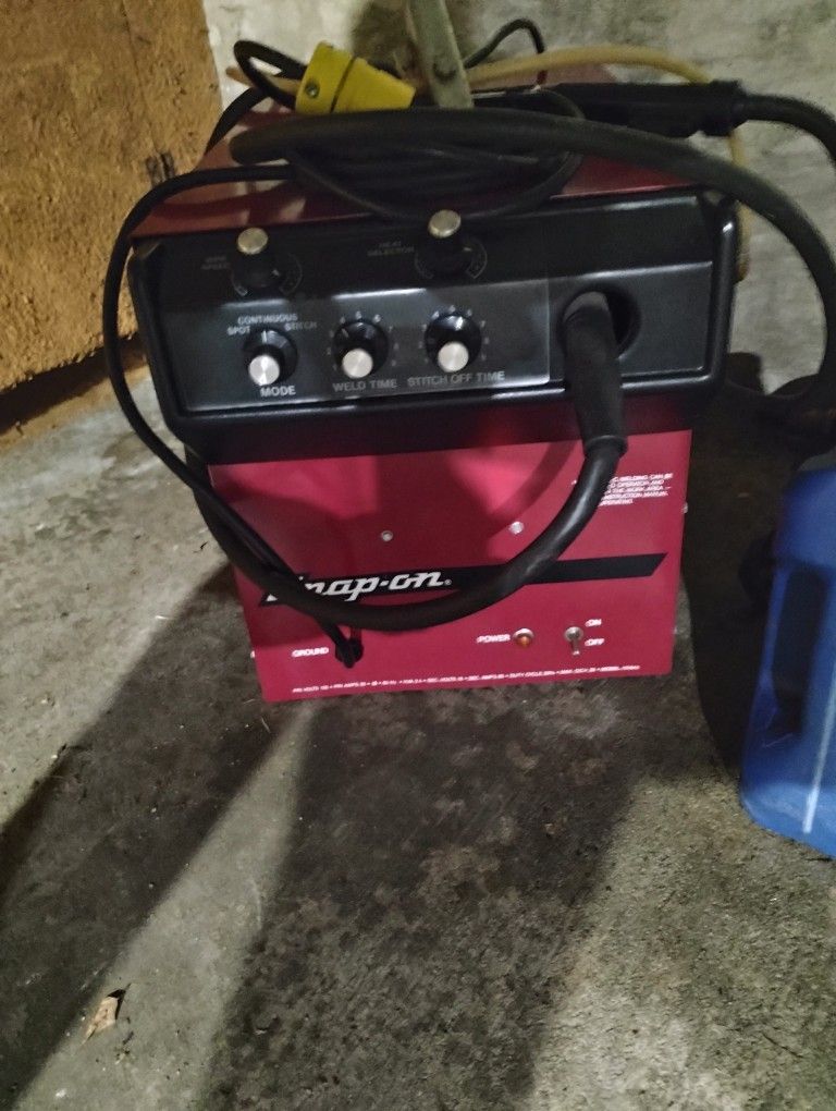 Snap on Mig Welder 110v