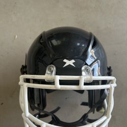  Xenith youth Football helmet - Shadow Model - YM