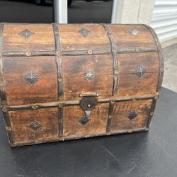 Antique VTG Wooden Half Round Storage Box Original Old Hand Crafted Metal Fitted 15x10x11in