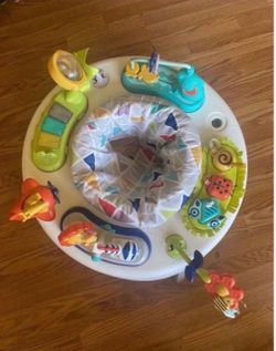 Fisher-Price Activity Play Centers 2-in-1 Sit-to-Stand Center