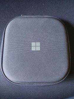 Microsoft GUW00001 Surface Wireless Noise Cancelling Headphone