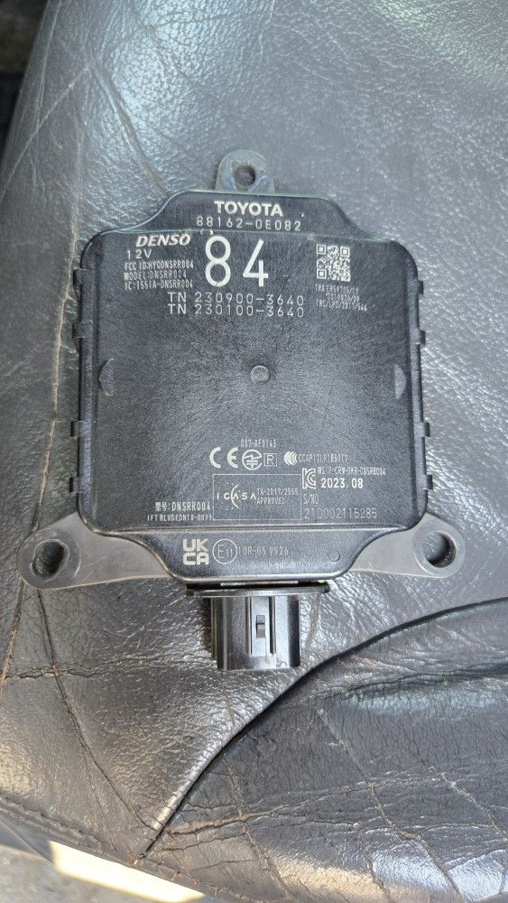 Toyota Highlander Radar Part