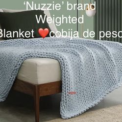 Nuzzie—weighted blanket ❤️ cobija de peso.