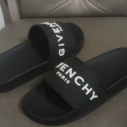 Givenchy Slides Size 9