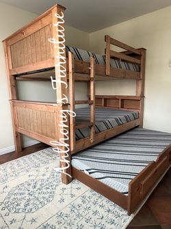 Full full bunk bed and trundle with mattresses
