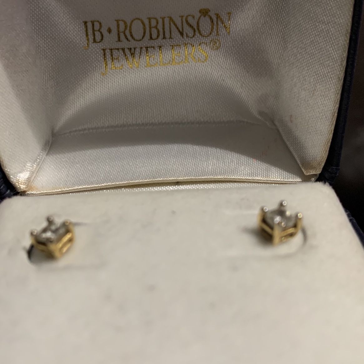 7inch Diamond Bracelet & 1/2 Diamond Earrings 14 Yellow Gold (Princess cut) 