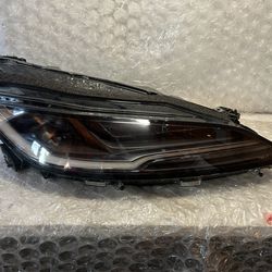 2025 2026  tesla model 3 right headlight OEM