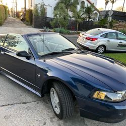 2003 Ford Mustang