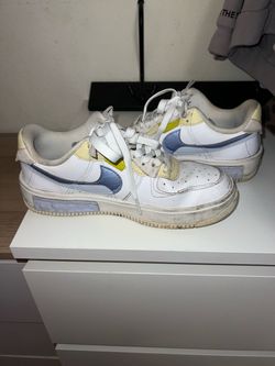 Nike Air Force 1 Low-Top Sneakers