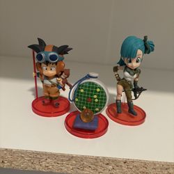 Loose WCF Retired Figures