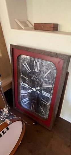 Decorative framed clock