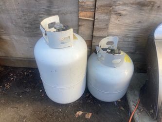 Propane tanks $30 for both cash only