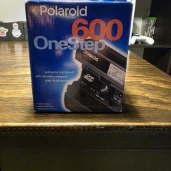 Polaroid camera 600 