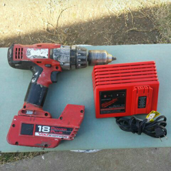 Milwaukee hammer drill w/NEW charger