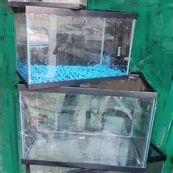 Fish Tanks 5 Gal, 10 Gal, 15 Gal, 40 Gal 