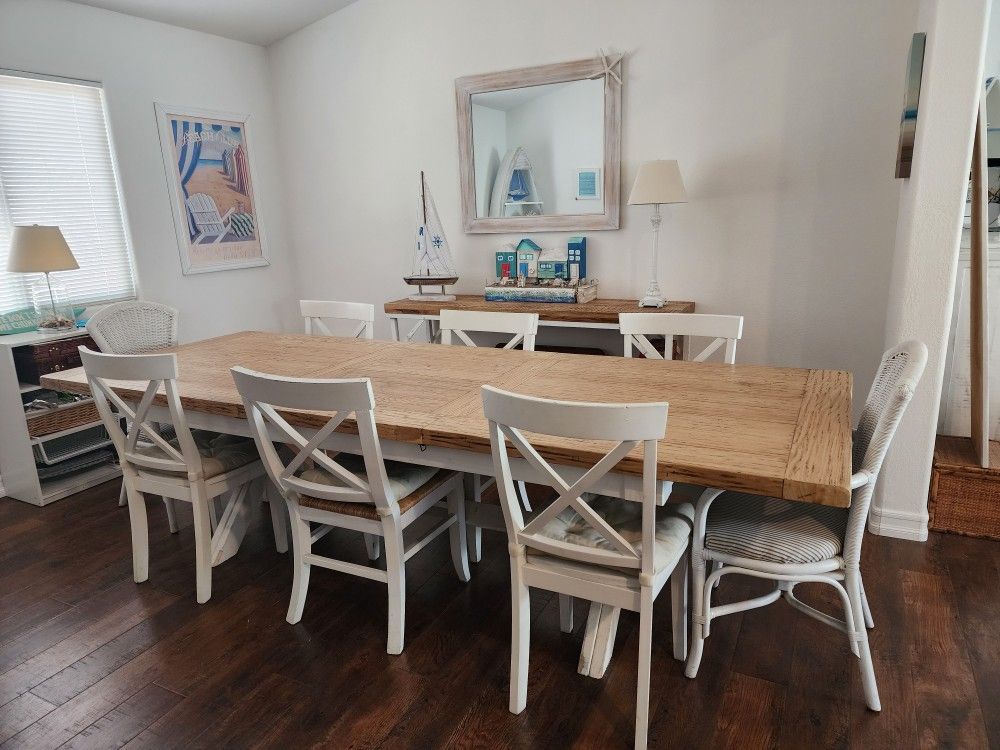 Dining Room Table With 8 Chairs