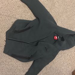 Green Nike Tech sz small