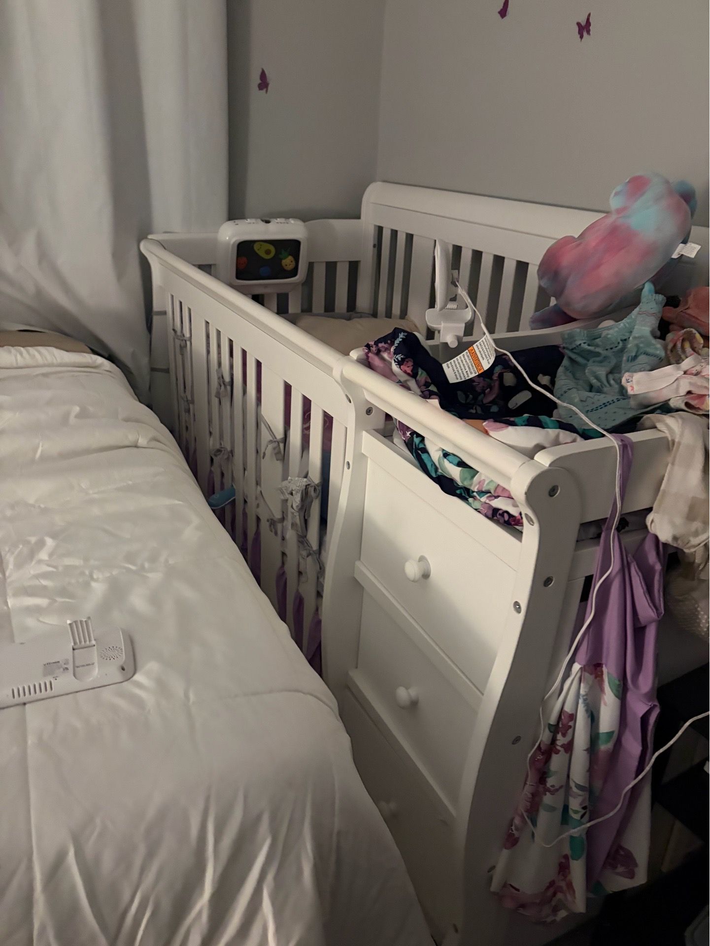Baby crib