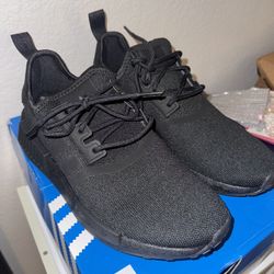 Adidas NMD R1 - New