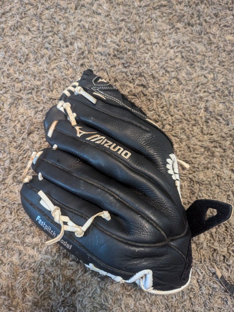Mizuno GPSL1200FS Softball Glove