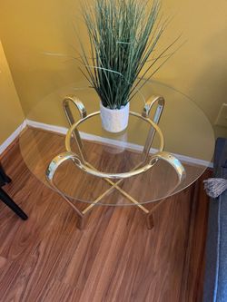 Glass top side table /coffee table with gold stand