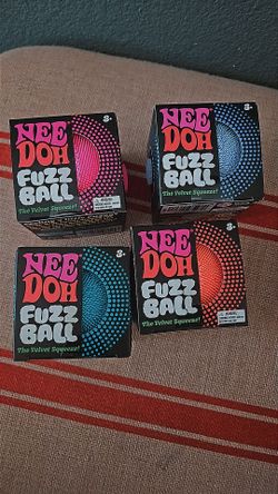 Needoh fuzz ball velvet