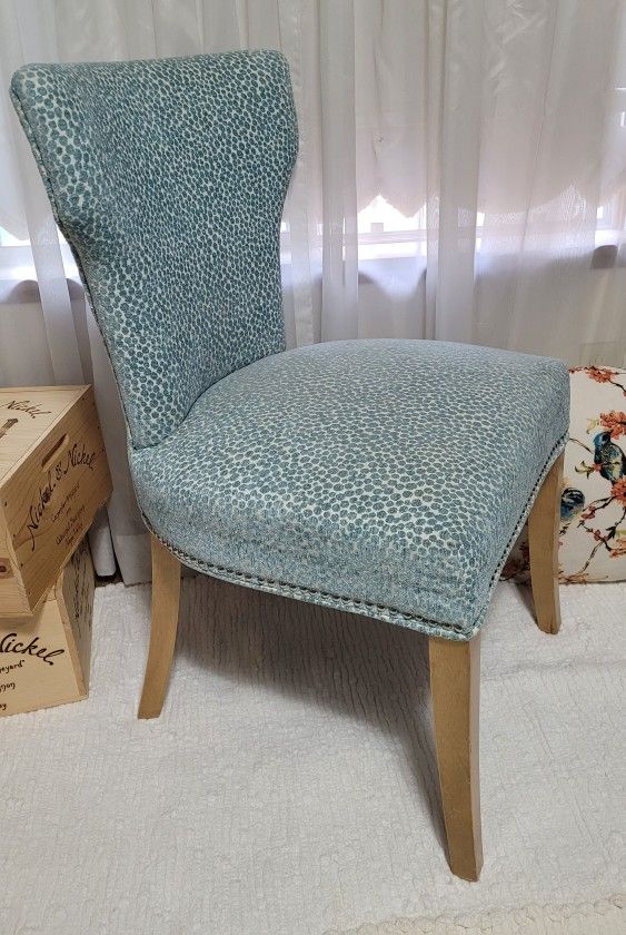 Robin Egg / Tiffany Blue Hourglass Accent Chair