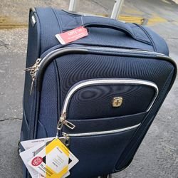 Swissgear Carry On Luggage Bag