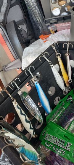 Fishing lures