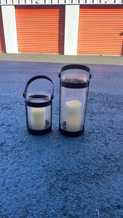 Pair Of HURRICANE LANTERN