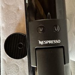 Nespresso Mini Essenza By DeLonghi