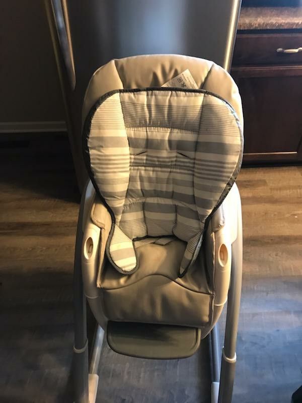 Graco Highchair/Booster Seat Combo