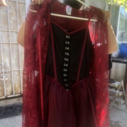 Women Custome.  Red Riffing Hood.  Halloween 