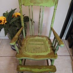 1930's ,,, 1950's High Chair