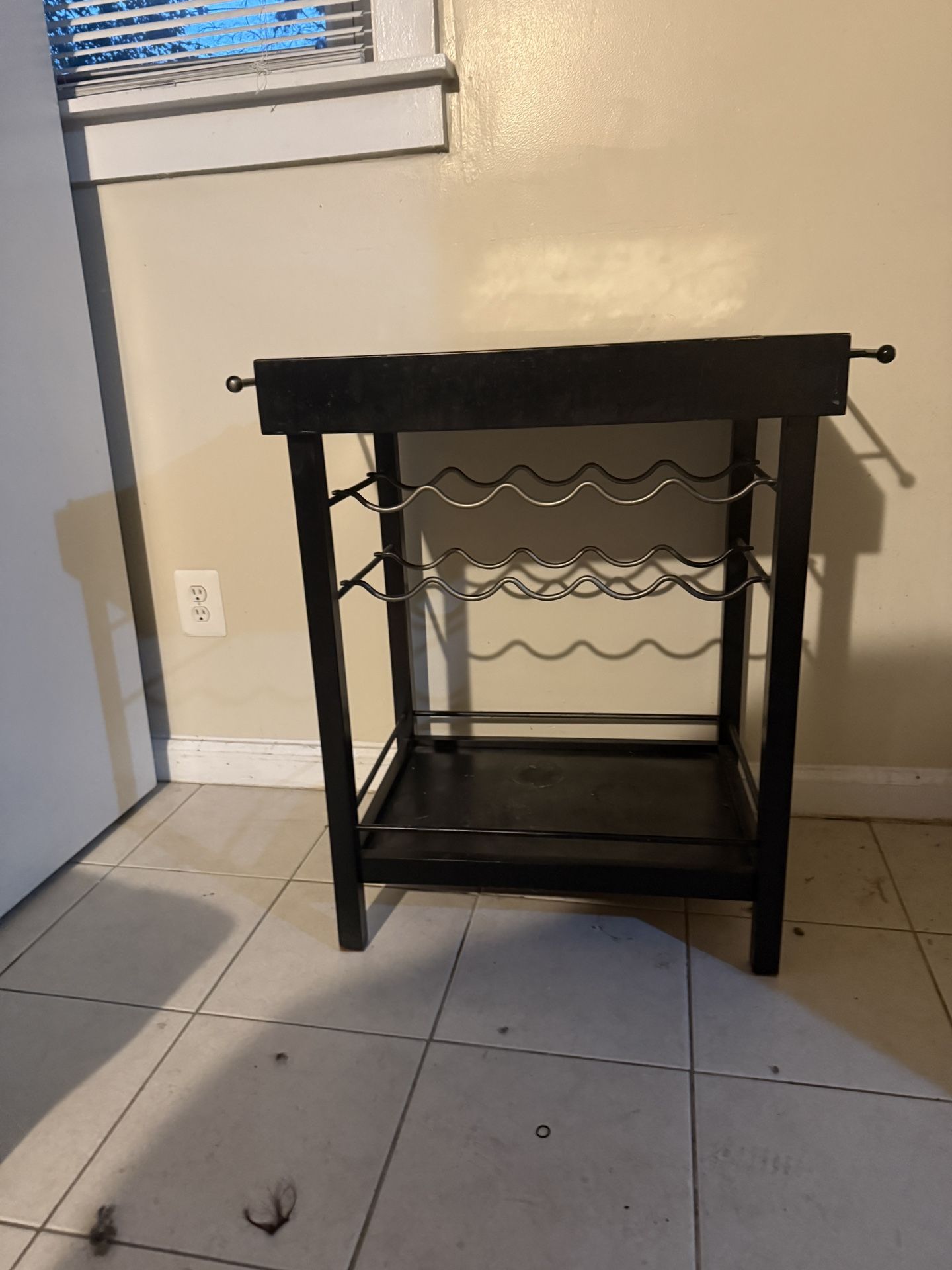 Sleek Black Bar Cart – Perfect for Entertaining!